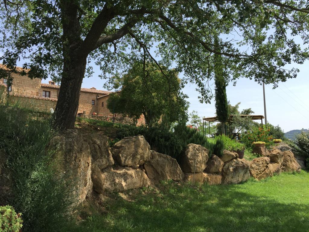 Villa Fonte All'Oppio Con Area Piscina Recintata 피엔자 외부 사진