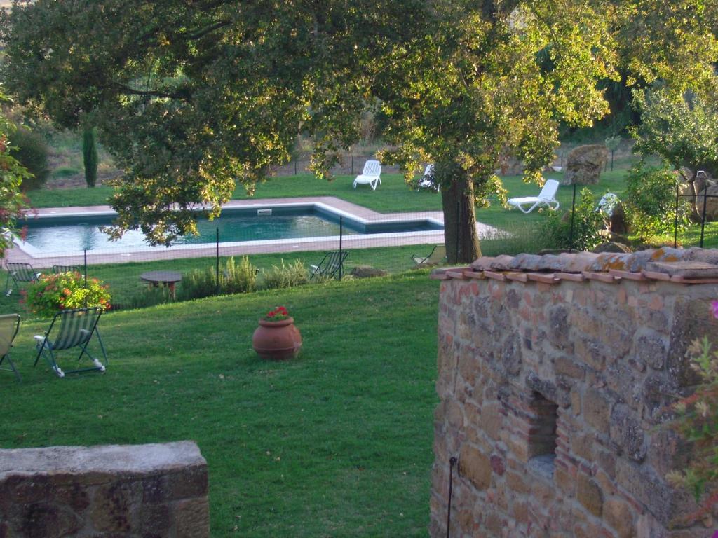 Villa Fonte All'Oppio Con Area Piscina Recintata 피엔자 외부 사진